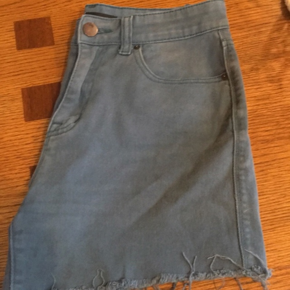 BDG Shortie